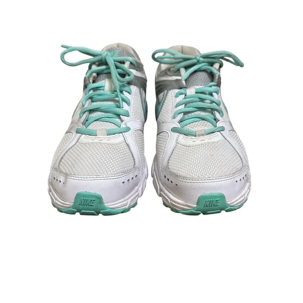 Nike Women’s 10.5 Running Shoe